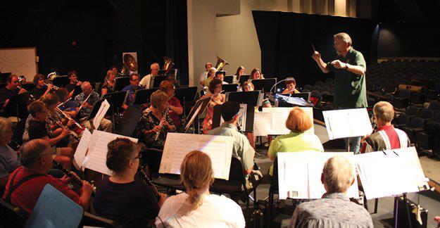 TCB
							  Rehearsing, Ted
							  Bachmann, Conducting